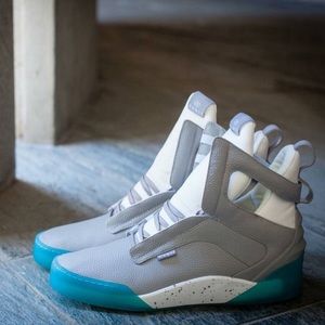 **NEW** Radii Dolphin Ice 🐬